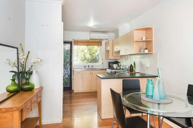 Fourth view of Homely unit listing, 2/3 Durham Road, Surrey Hills VIC 3127