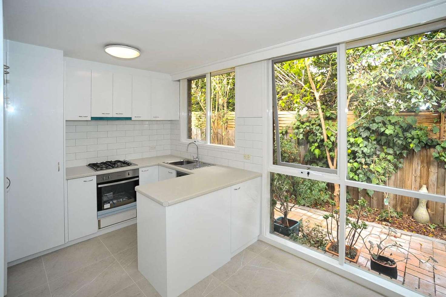Main view of Homely unit listing, 12/374 Auburn Road, Hawthorn VIC 3122