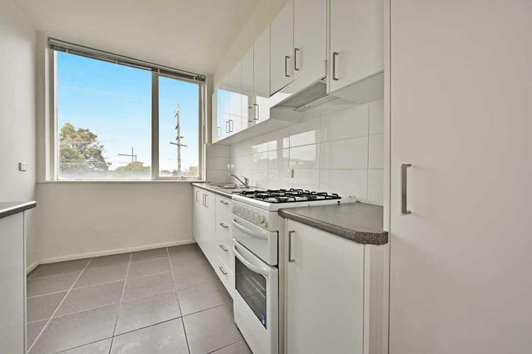 Fifth view of Homely apartment listing, 04/40 Alma Road, St Kilda VIC 3182