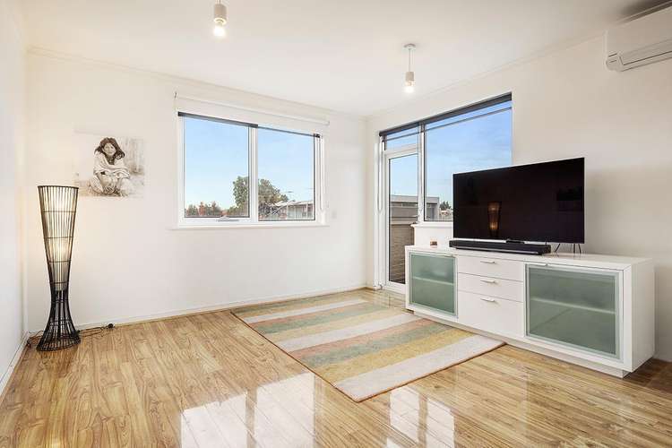 Third view of Homely apartment listing, 3/109 Westbury Street, Balaclava VIC 3183