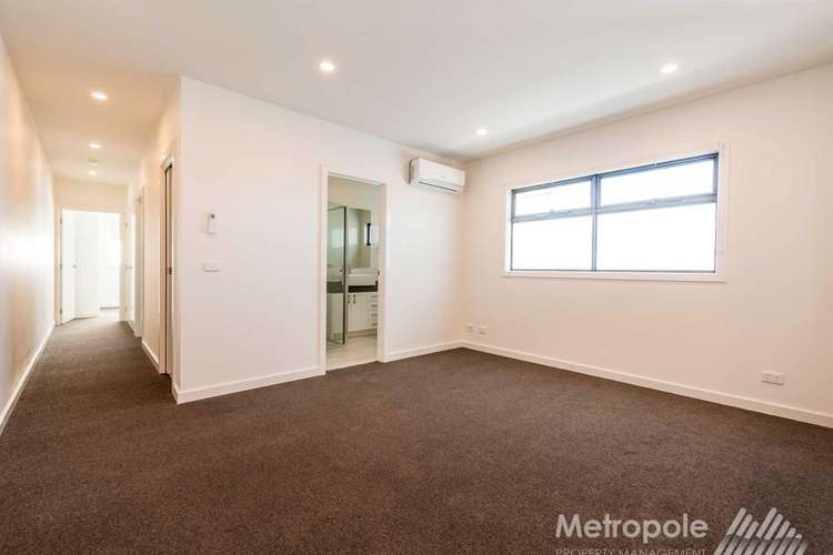 Fourth view of Homely townhouse listing, 1B Marylin Court, Bentleigh East VIC 3165