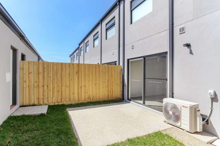 Third view of Homely townhouse listing, 6 Supplejack Walk, Cranbourne North VIC 3977