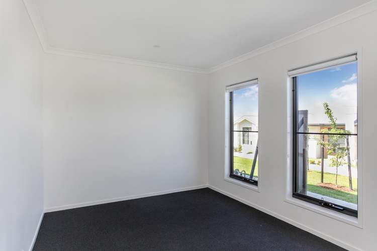 Fourth view of Homely townhouse listing, 6 Supplejack Walk, Cranbourne North VIC 3977