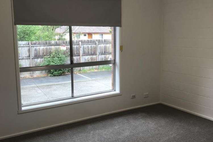 Third view of Homely unit listing, 4/11 Dunolly Crescent, Reservoir VIC 3073