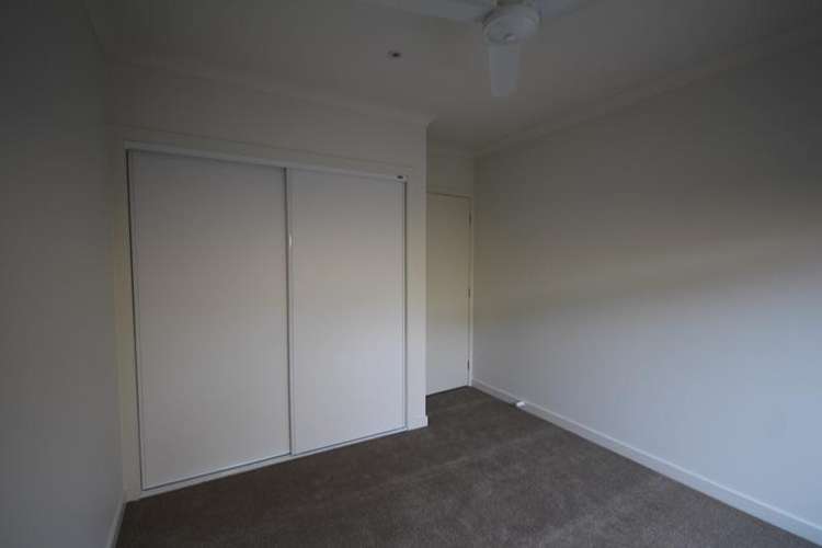 Fifth view of Homely unit listing, 35 Sunflower Circuit, Carrum Downs VIC 3201