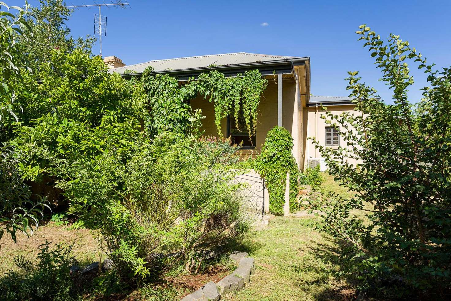 Main view of Homely house listing, 1/111 Main Road, Campbells Creek VIC 3451