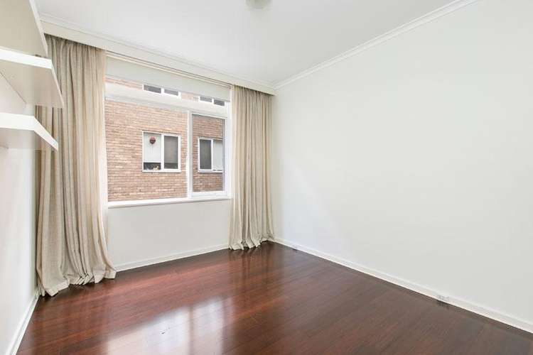 Fifth view of Homely apartment listing, 4/6 Wando Grove, St Kilda East VIC 3183