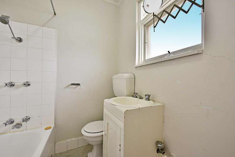 Fifth view of Homely apartment listing, 6/46 Rosanna Street, Carnegie VIC 3163