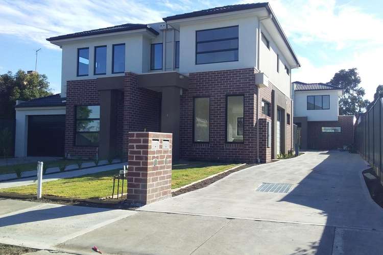 Main view of Homely townhouse listing, 1/52 Dickens Street, Lalor VIC 3075