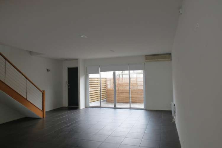 Third view of Homely apartment listing, 11/130 Tennyson Street, Elwood VIC 3184