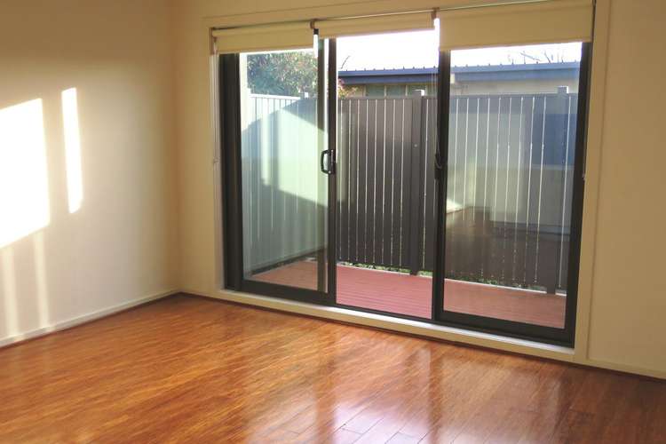 Third view of Homely apartment listing, 9/17 Holloway Street, Ormond VIC 3204