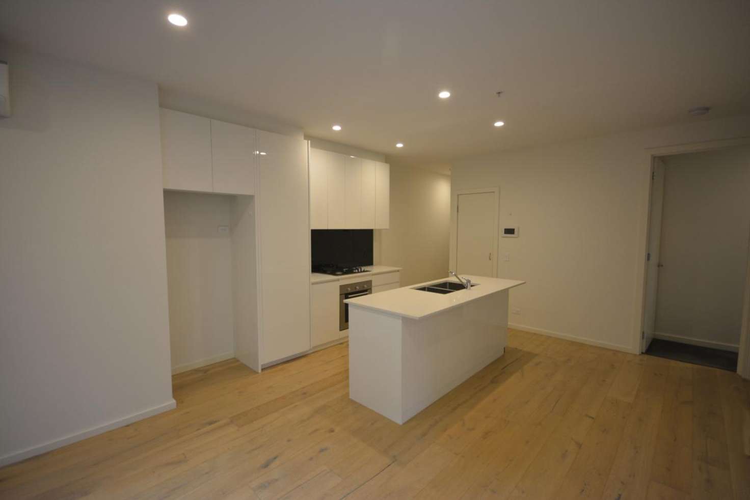 Main view of Homely apartment listing, 5/332 Neerim Road, Carnegie VIC 3163