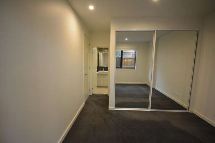 Fifth view of Homely apartment listing, 5/332 Neerim Road, Carnegie VIC 3163