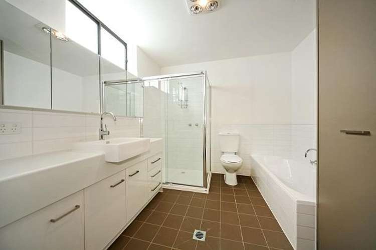 Fourth view of Homely apartment listing, 1/304 Kooyong Road, Caulfield South VIC 3162