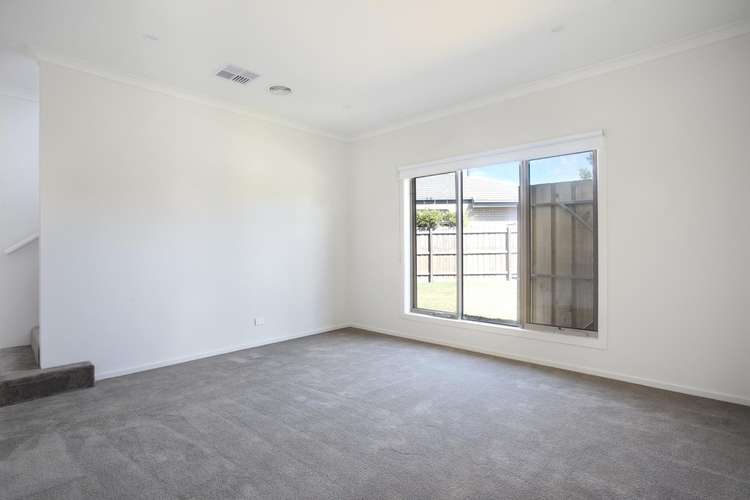 Fourth view of Homely house listing, 3 Lucinda Lane, Cranbourne North VIC 3977