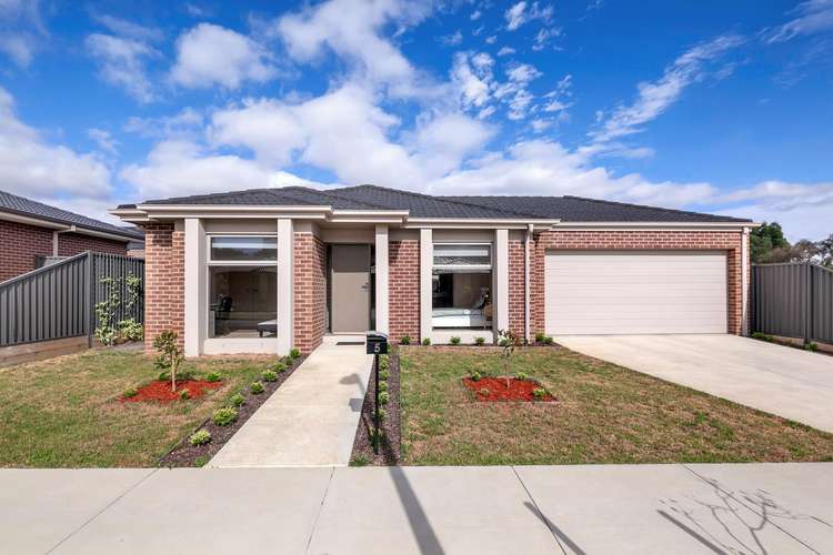 Main view of Homely house listing, 5 Nathanael Place, Ballarat East VIC 3350