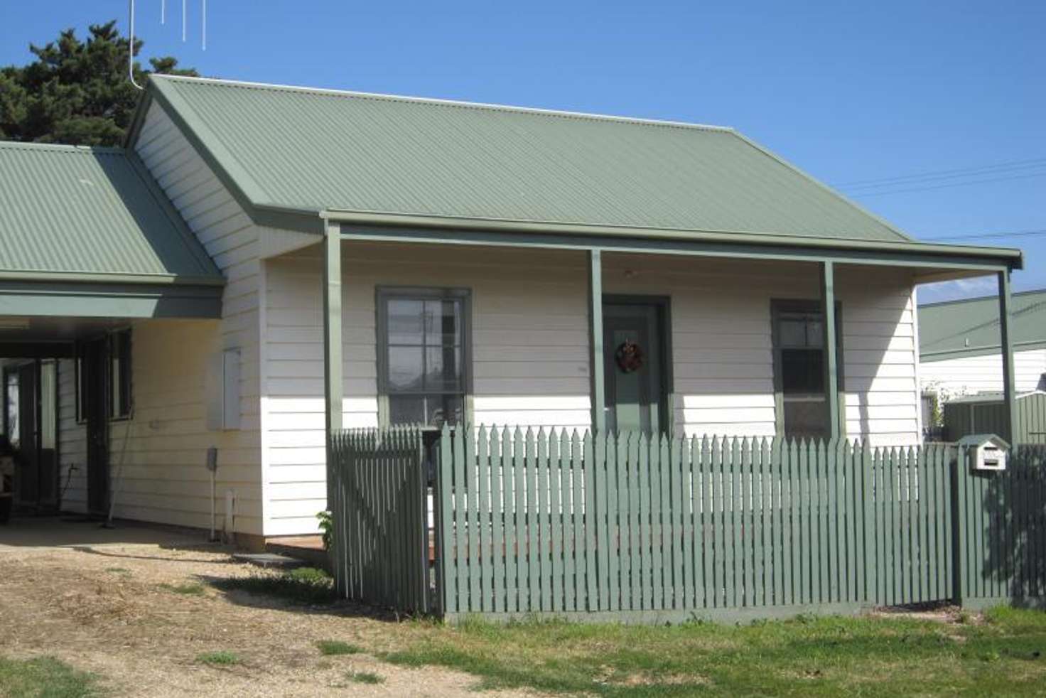 Main view of Homely house listing, 3/33 McGrath Street, Castlemaine VIC 3450