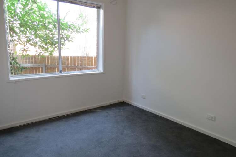 Fifth view of Homely apartment listing, 3/16 Walsh Street, Ormond VIC 3204