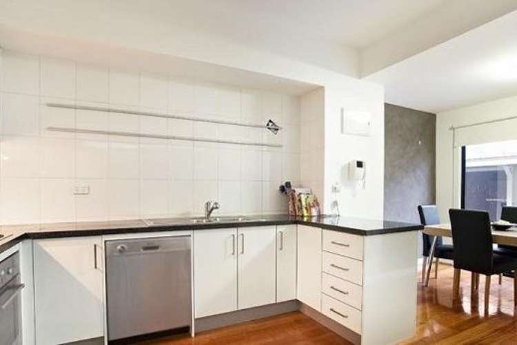 Third view of Homely apartment listing, 6/6 The Avenue, Windsor VIC 3181