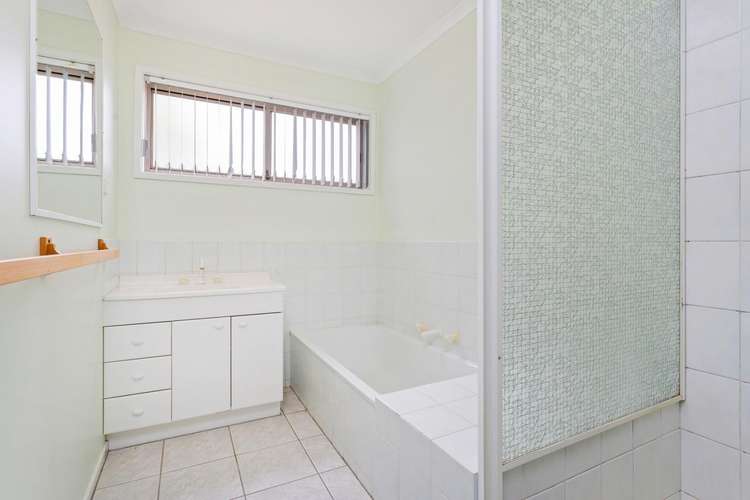 Sixth view of Homely house listing, 10 Ginnie Court, Mornington VIC 3931