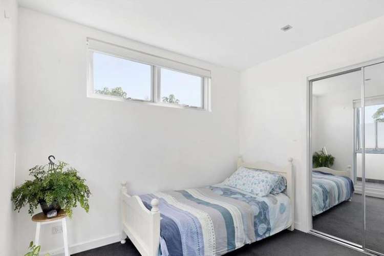 Fifth view of Homely unit listing, 208/174-178 Riversdale Road, Hawthorn VIC 3122