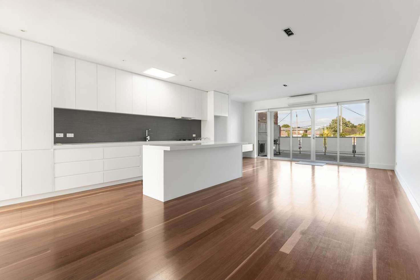 Main view of Homely apartment listing, 1/49 Patterson Road, Bentleigh VIC 3204