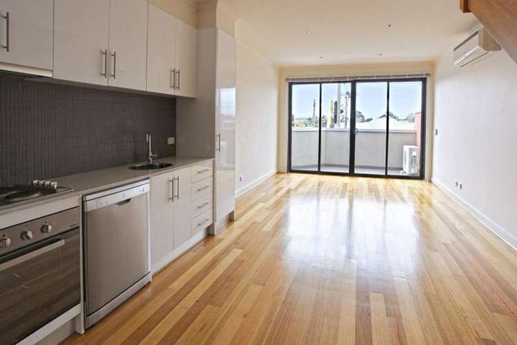 Second view of Homely apartment listing, 1/126A Tooronga Road, Malvern East VIC 3145