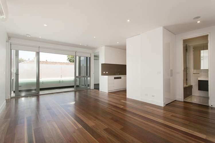Main view of Homely unit listing, 102/2a Crotonhurst, Caulfield North VIC 3161