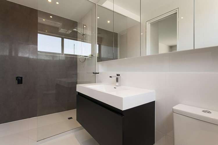 Fourth view of Homely unit listing, 102/2a Crotonhurst, Caulfield North VIC 3161