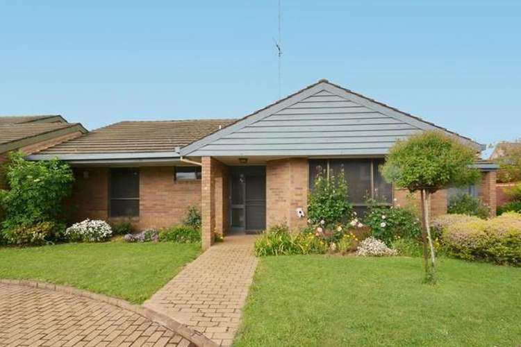 Main view of Homely townhouse listing, 4/147 Wendouree Parade, Lake Wendouree VIC 3350