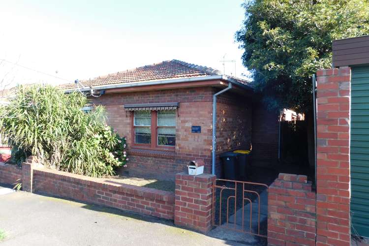Main view of Homely house listing, 2 Fordham Court, Richmond VIC 3121
