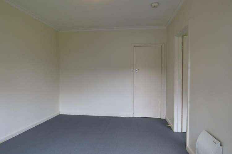 Second view of Homely apartment listing, 4/27 Royal Avenue, Glen Huntly VIC 3163