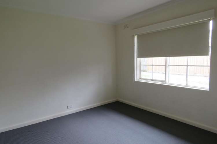 Third view of Homely apartment listing, 4/27 Royal Avenue, Glen Huntly VIC 3163