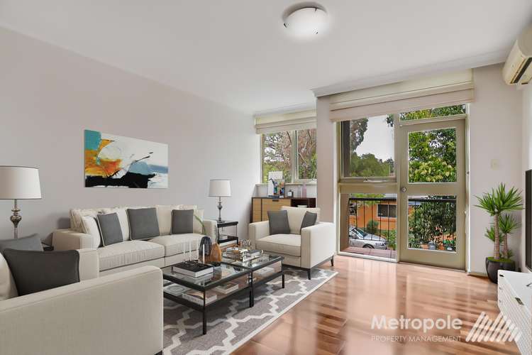 Main view of Homely apartment listing, 2/7 Exhibition Street, Mckinnon VIC 3204