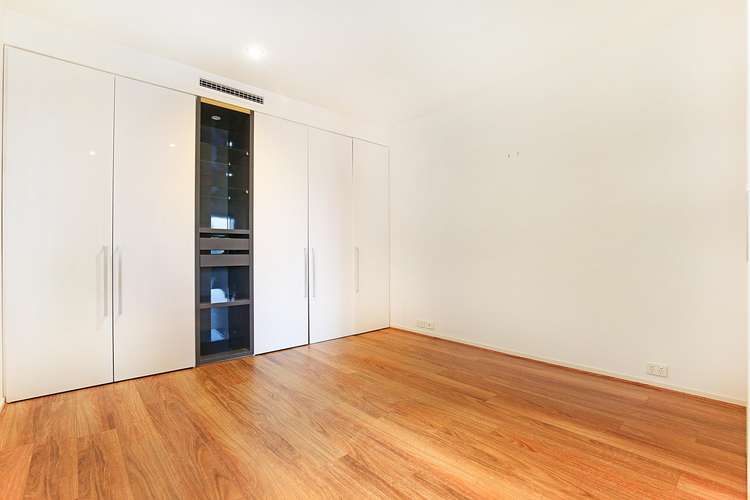 Fifth view of Homely apartment listing, 5003/7 Riverside Quay, Southbank VIC 3006