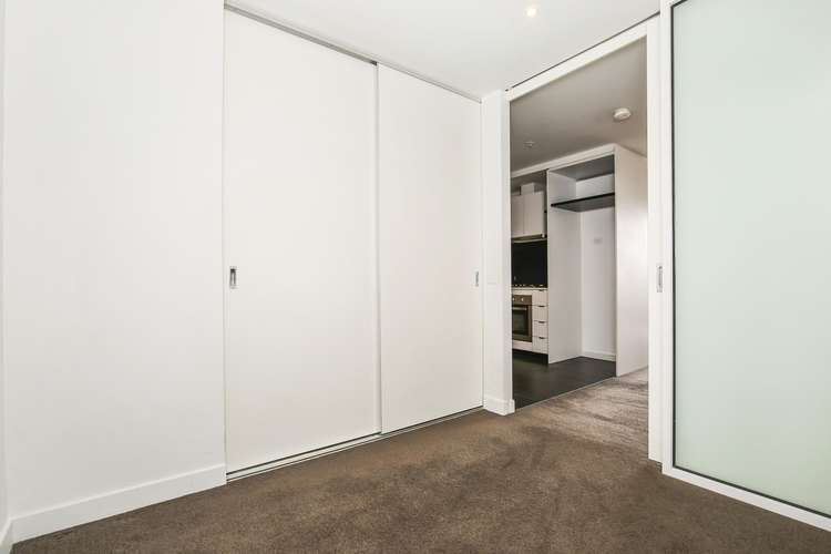 Fourth view of Homely apartment listing, 2206/7 Katherine Place, Melbourne VIC 3000