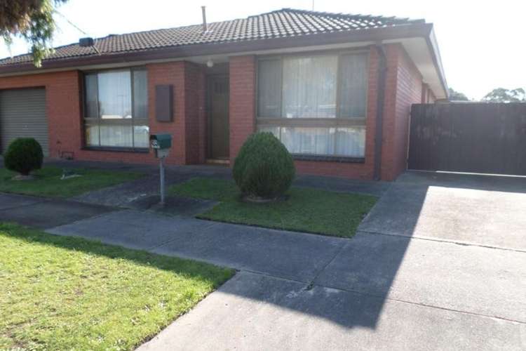 Main view of Homely unit listing, Unit 2/32 Bridle Rd, Morwell VIC 3840