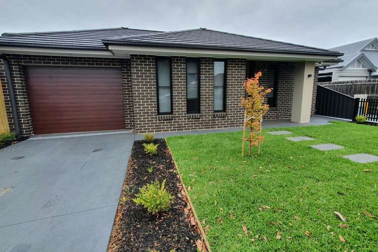 Main view of Homely house listing, 1/4 Smith Street, Reservoir VIC 3073
