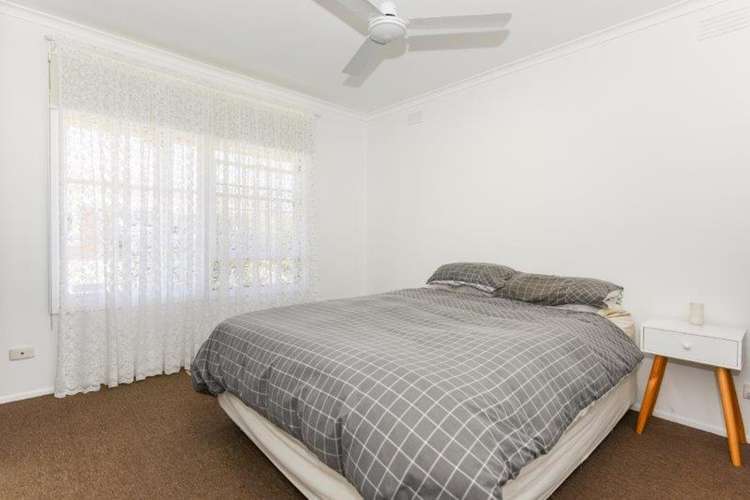 Fifth view of Homely unit listing, 1/121-123 Mount Eliza Way, Mount Eliza VIC 3930