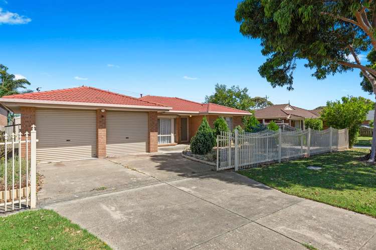 Third view of Homely house listing, 18 Fernwren Place, Carrum Downs VIC 3201