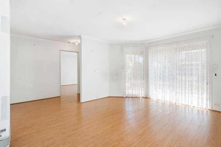 Fourth view of Homely house listing, 18 Fernwren Place, Carrum Downs VIC 3201