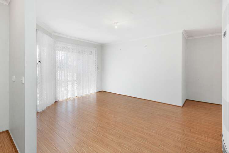 Sixth view of Homely house listing, 18 Fernwren Place, Carrum Downs VIC 3201