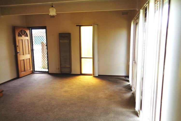 Third view of Homely unit listing, 5/19 Hopetoun Avenue, Morwell VIC 3840