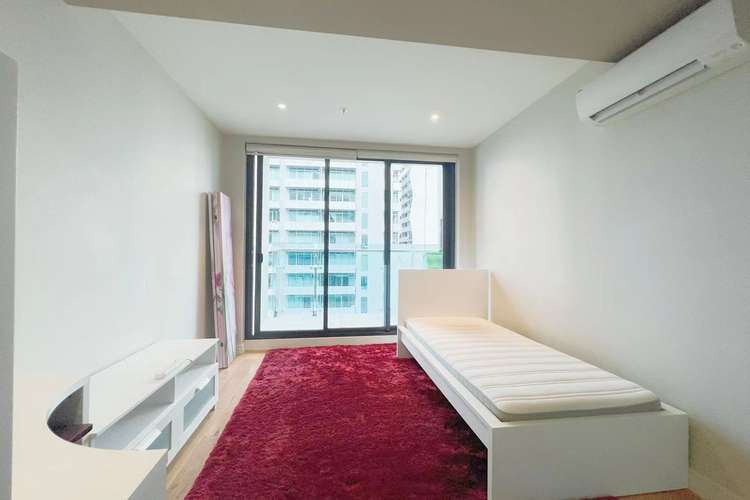 Third view of Homely apartment listing, 1315/228 Abeckett Street, Melbourne VIC 3000