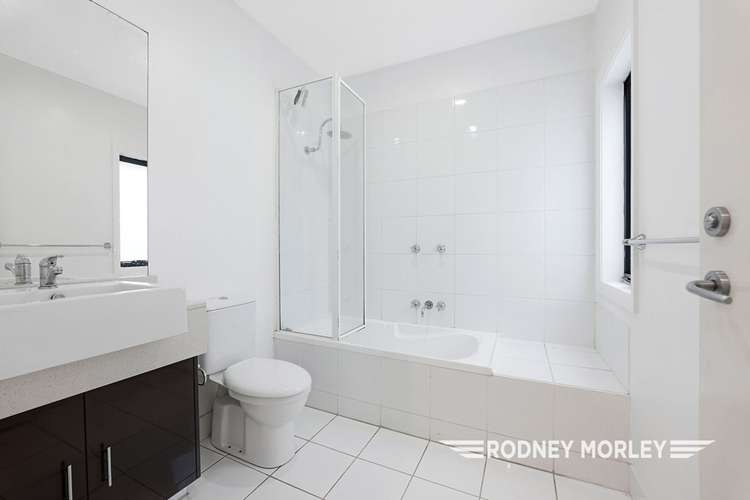 Sixth view of Homely unit listing, 2/321 Orrong Road, St Kilda East VIC 3183