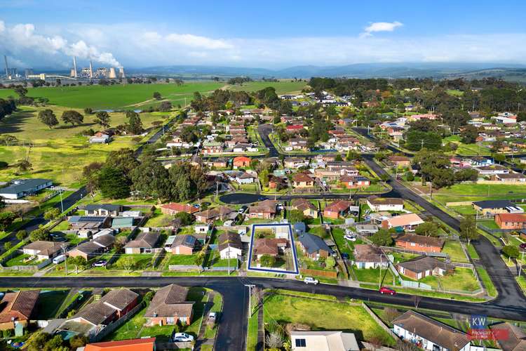 Fourth view of Homely house listing, 27 Taylor Cres, Traralgon VIC 3844