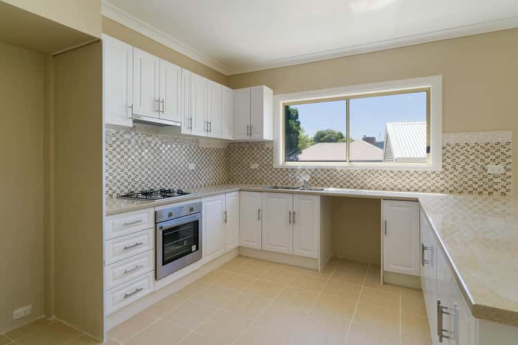 Second view of Homely house listing, 7 Rowe Street, Castlemaine VIC 3450