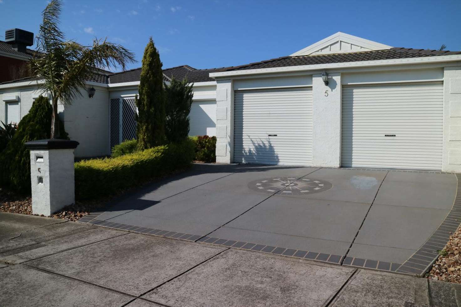 Main view of Homely house listing, 5 Vince Stella Close, Cairnlea VIC 3023