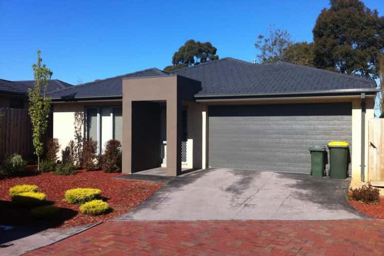 Main view of Homely townhouse listing, 4/10 Amanda Drive, Carrum Downs VIC 3201