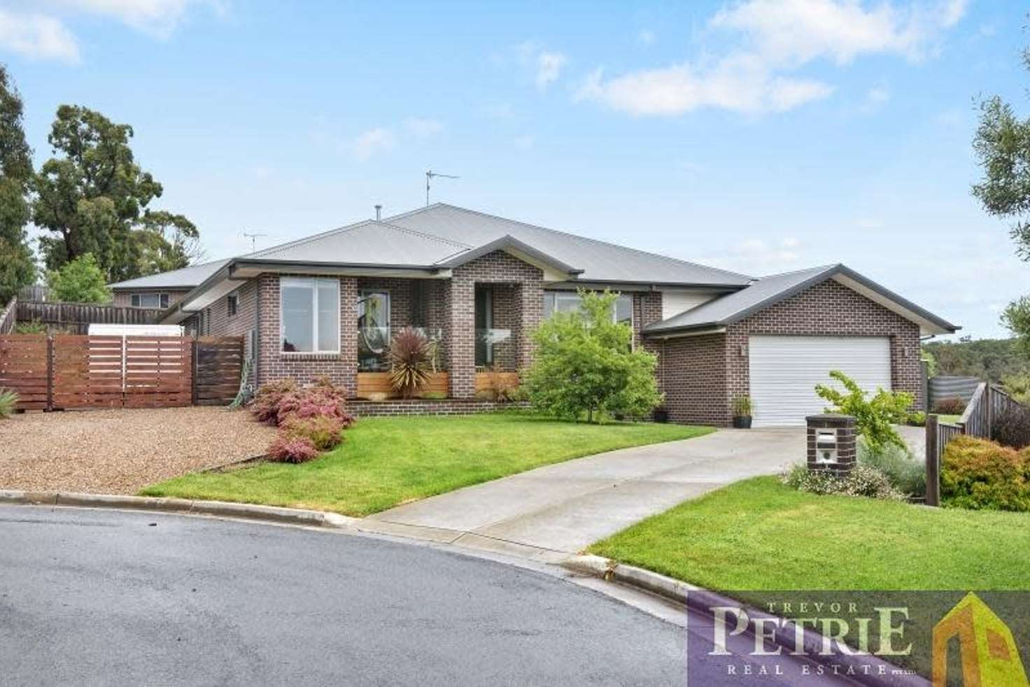 Main view of Homely house listing, 8 Brooklyn Court, Brown Hill VIC 3350